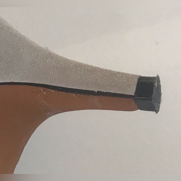 Linea Paolo Ladies’ Shoes - Size 11 M; 3 in. Heel - Picture 3 of 7